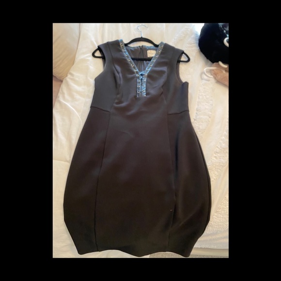 Dress barn dress with lace - Picture 2 of 2